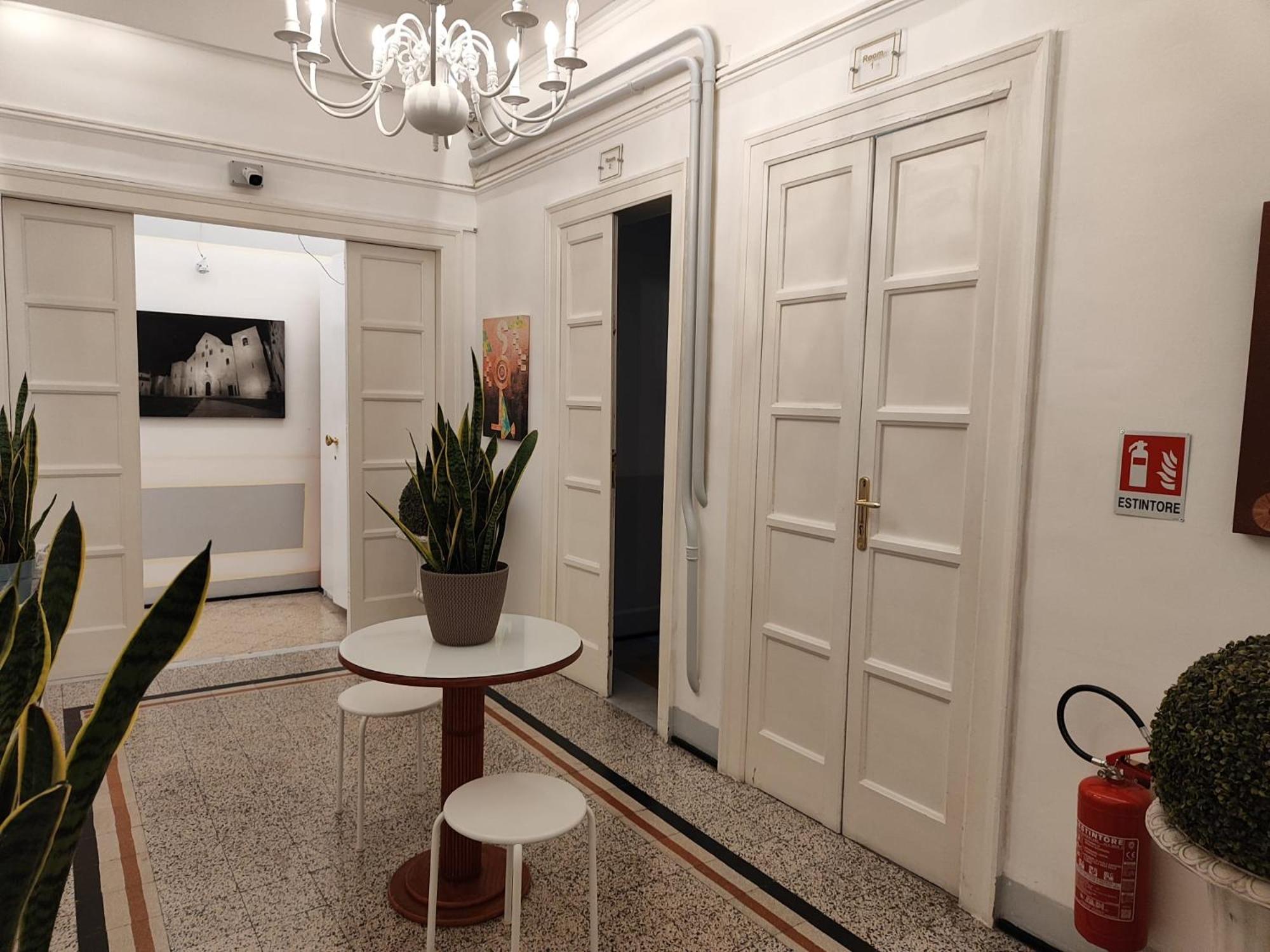 Room And Suite - Bari Centrale - Экстерьер фото